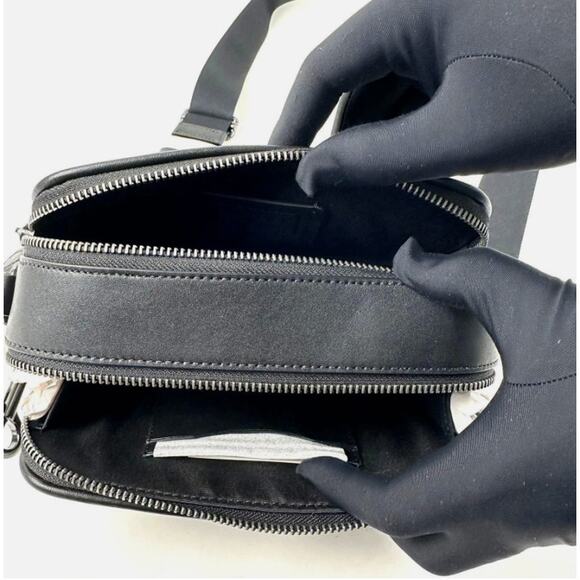 Coach CW365 Wyatt Crossbody Bag In Signature Canvas IN Charcoal/Black - Picture 4 of 8